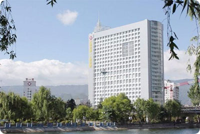 HJ208NTP時間服務器順利完成大理州市人民醫院時統工程的驗收工作